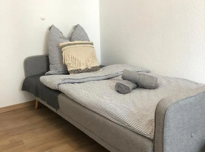 B Our Guest At New Vintage Chic *